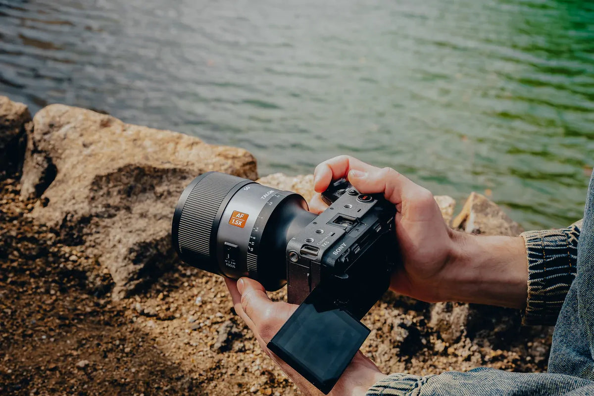 Blazar Talon 35mm T2.1 1.5× Full-Frame AF Anamorphic Lens (Sony E)