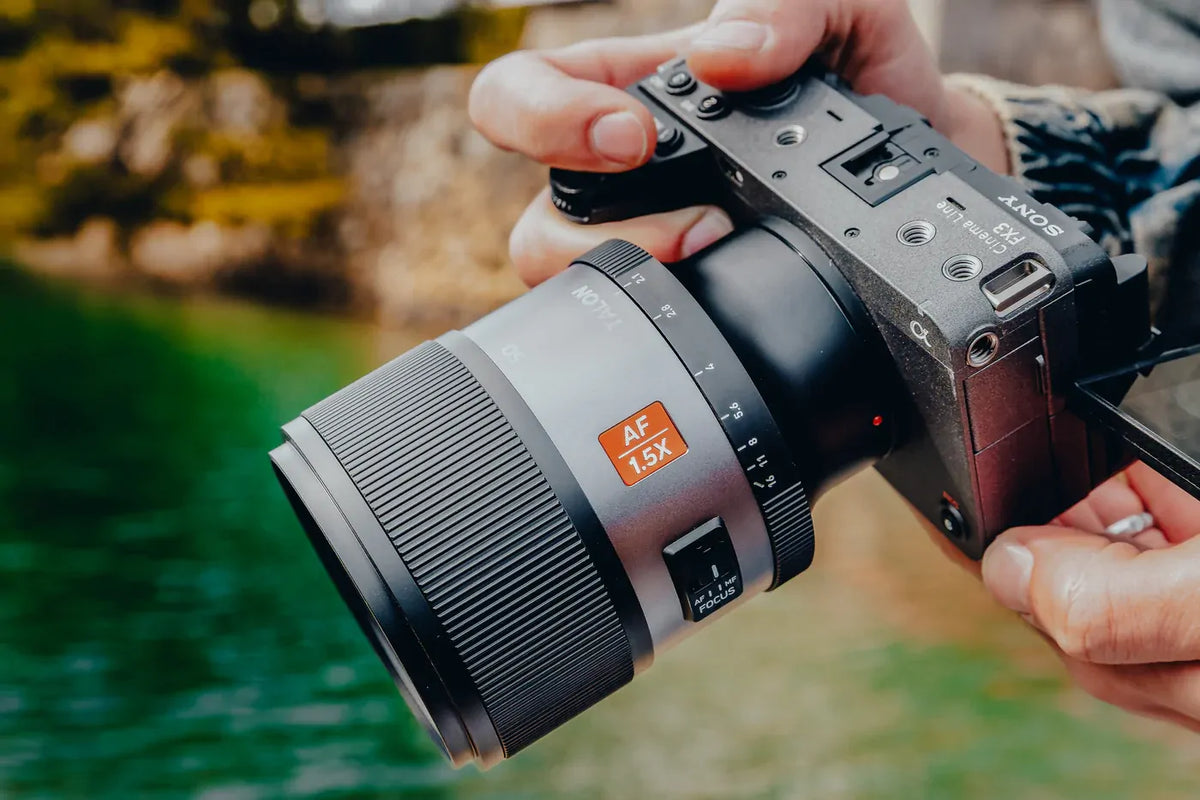 Blazar Talon 35mm T2.1 1.5× Full-Frame AF Anamorphic Lens (Sony E)