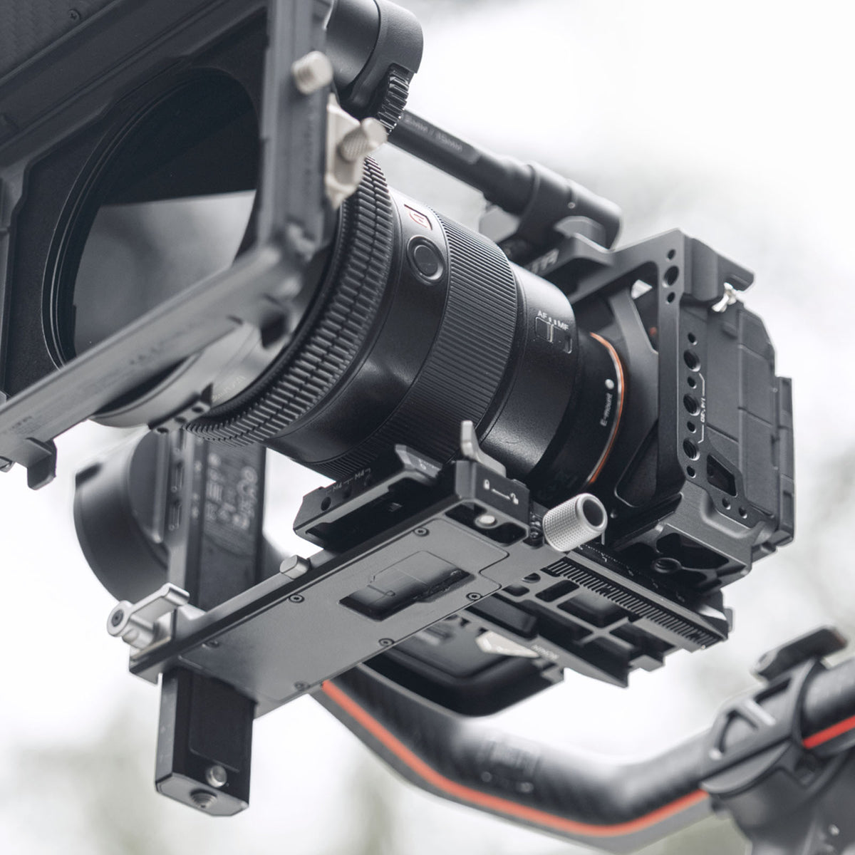 Tilta Sony a7R V Half Cage Lightweight Kit - Black