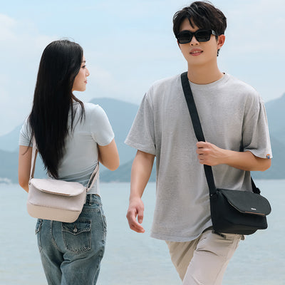 Ulanzi F02 Camera Sling Bag Black