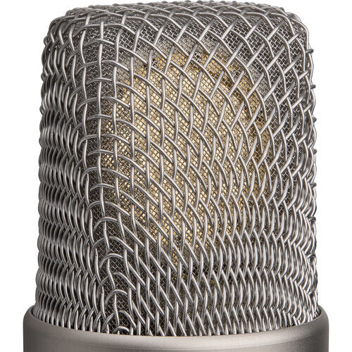 RODE NT1 5th Generation Large-Diaphragm Cardioid Condenser XLR/USB Microphone (Silver)