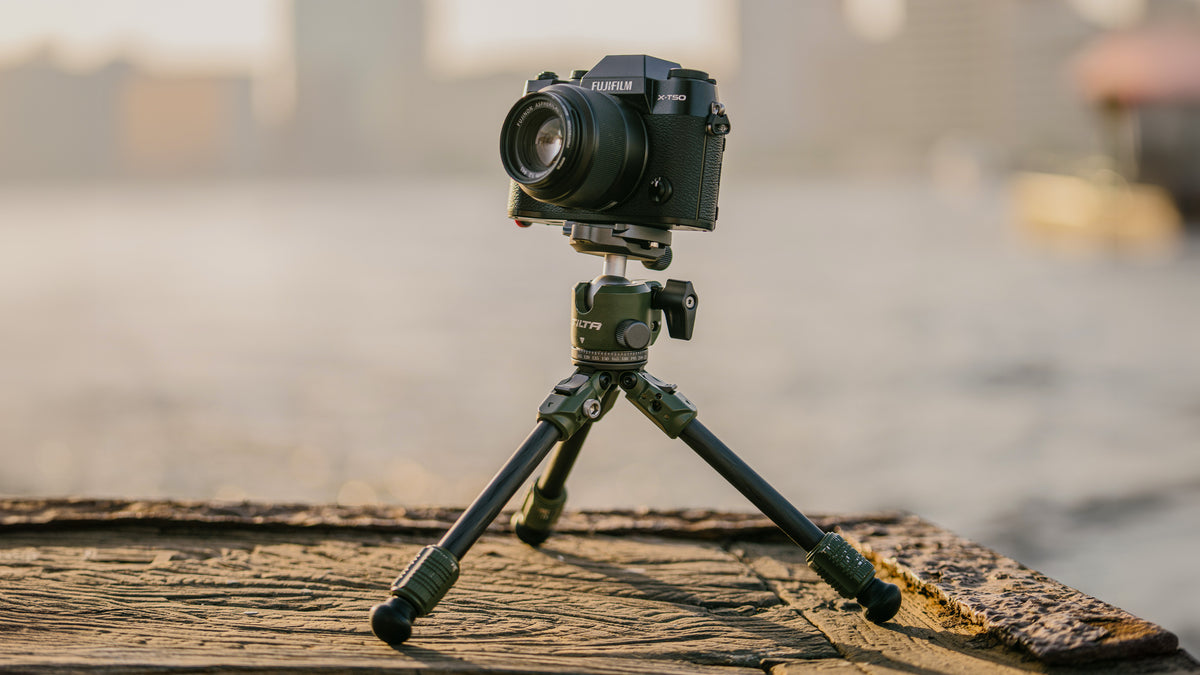 Tilta Tabletop Ball Head with 1-Stage Carbon Fiber Tripod Legs (3KG) - Forest Green