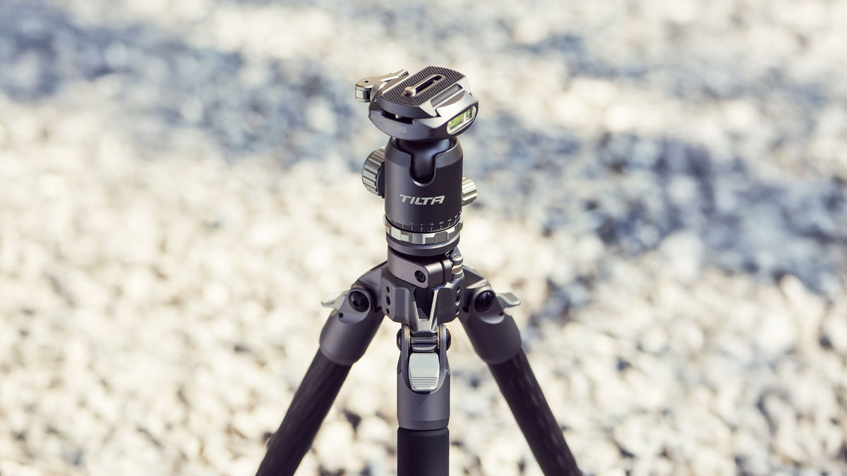 Tilta Travel Ball Head with 3-Stage Carbon Fiber Tripod Legs (5KG) - Forest Green